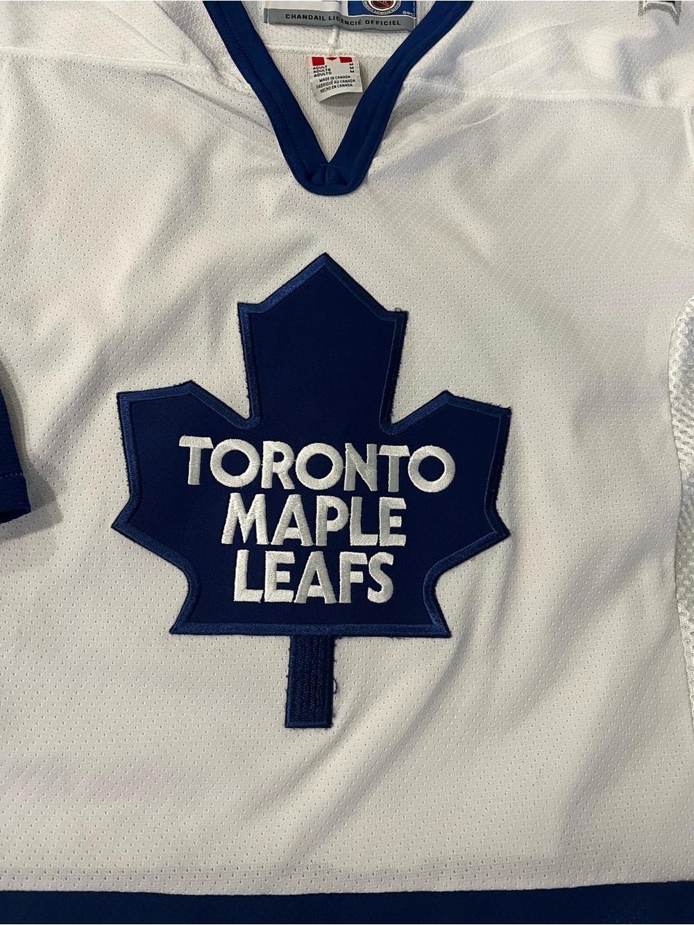 Vintage CCM White Toronto Maple Leafs Hockey Jersey - Picture 3 of 12